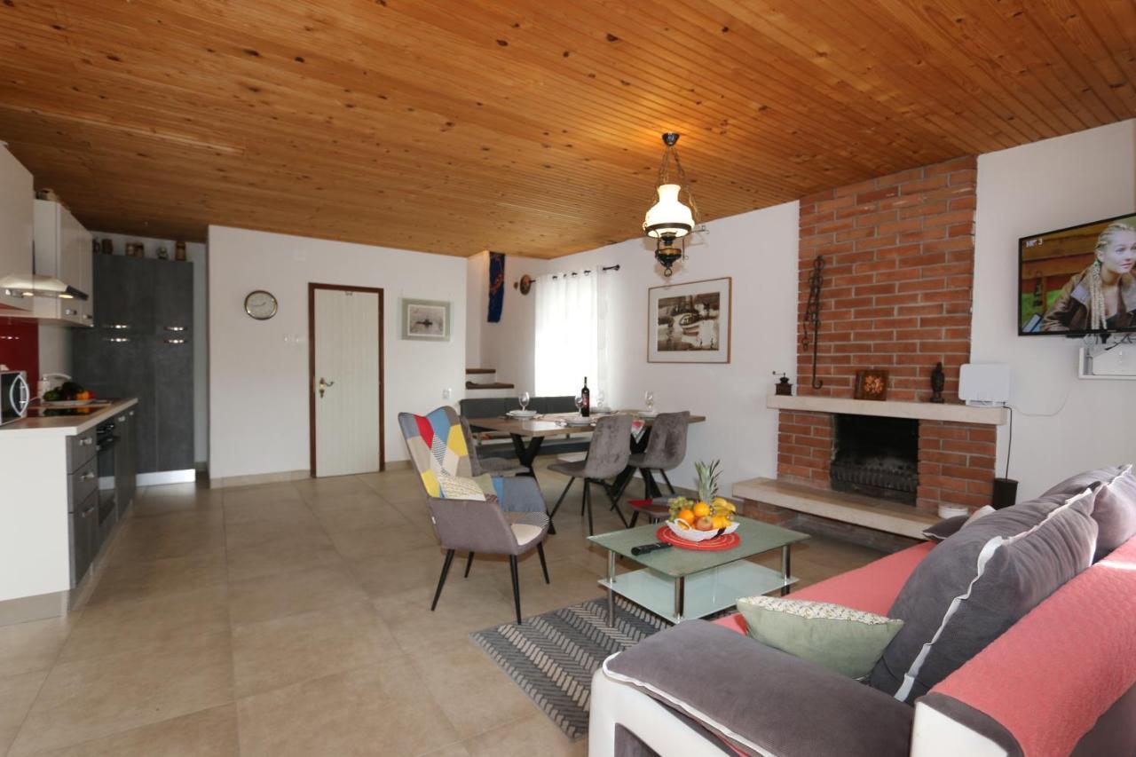 Вилла House Zbasnik Климно Экстерьер фото